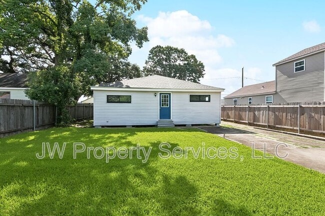 Building Photo - 1309 Moisant St