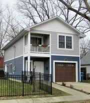 408 W Maple with second floor sitting balcony - 408 W Maple St