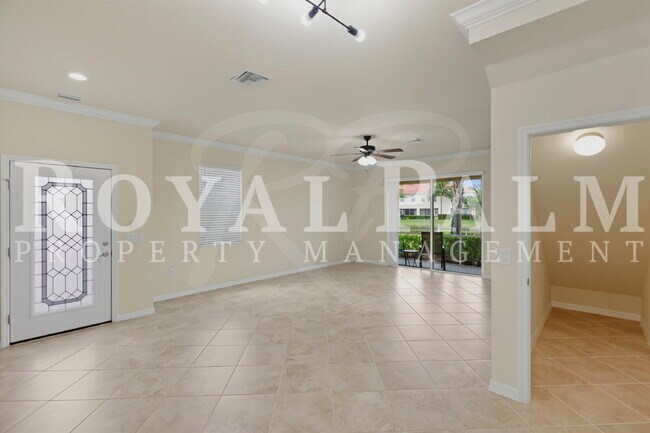 Building Photo - 8895 Via Isola Court