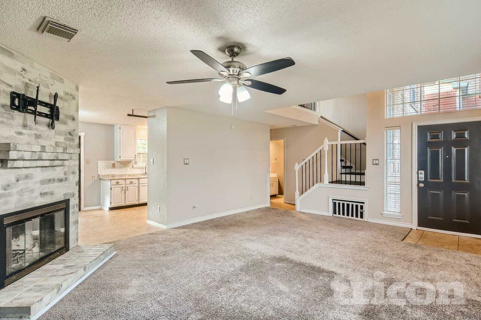 Building Photo - 3416 Tulip Ln