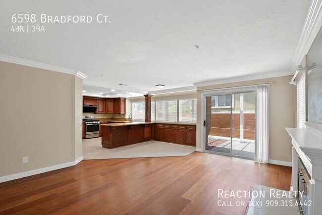Building Photo - 6598 Bradford Ct
