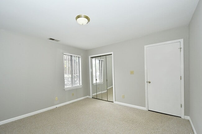 Building Photo - 411 Mallard Head Pl