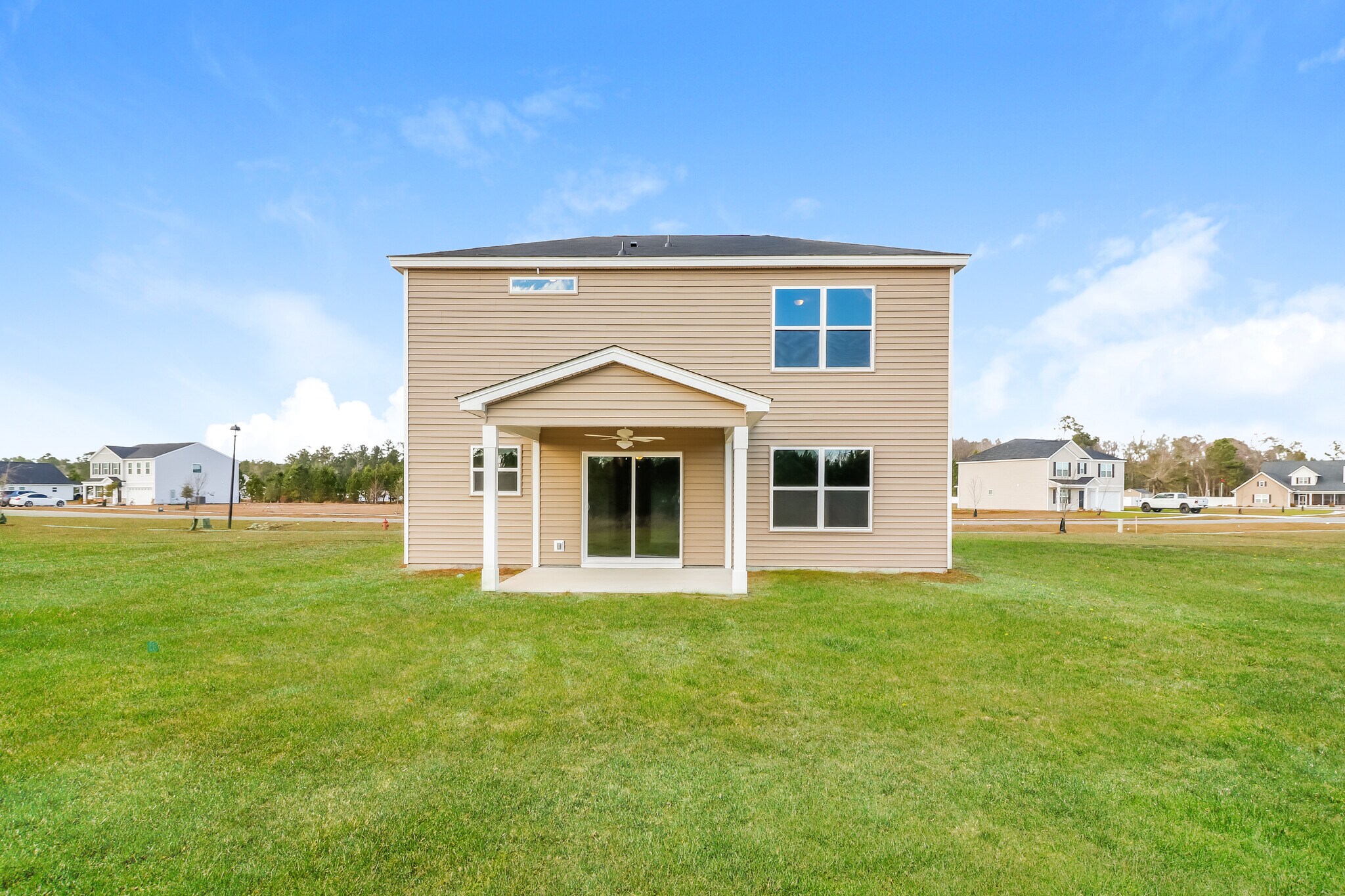 Building Photo - 427 Tondee Wy