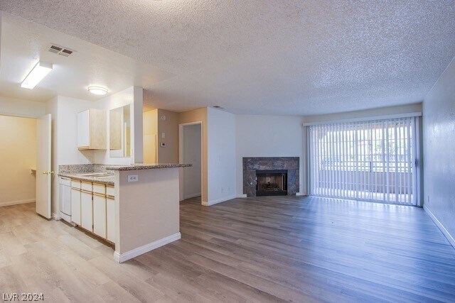 Building Photo - 2200 S Fort Apache Rd