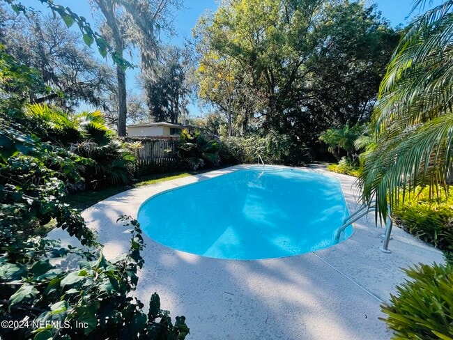 Building Photo - 5350 Selton Ave