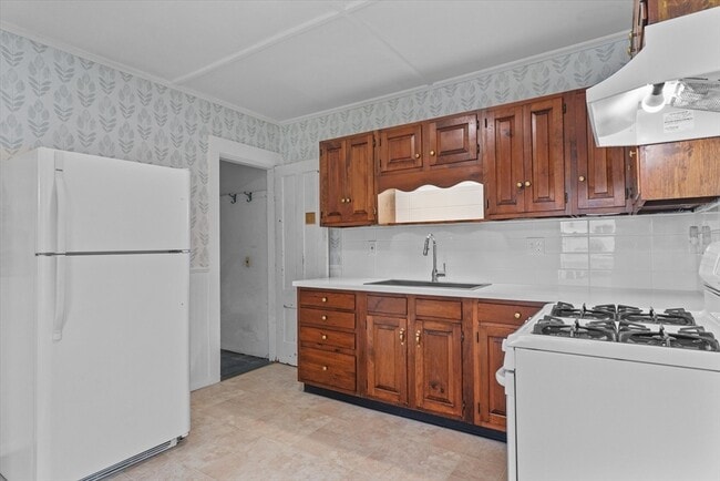 Building Photo - 10 Vendome St