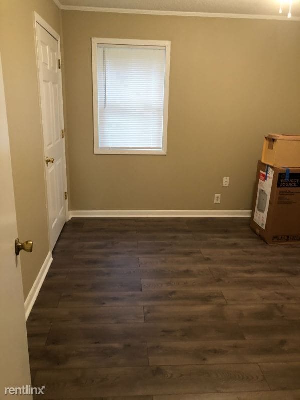 Building Photo - 3 br, 1 bath House - 21391 hwy 18 e