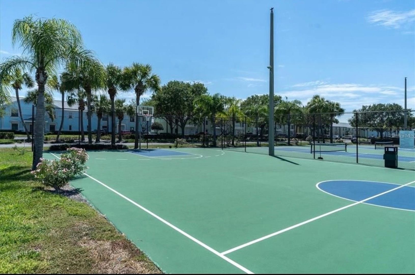 Building Photo - 5215 Coquina Key Dr SE