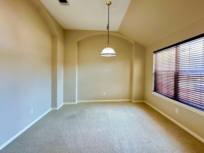 Building Photo - 1501 Santolina Ct
