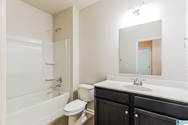 Building Photo - 3689 Burlington Dr