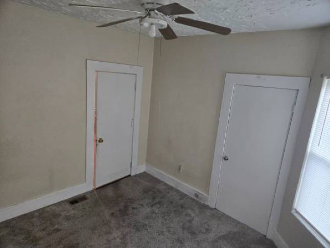 Building Photo - 560 N Montello St