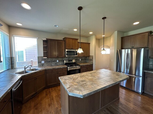 Building Photo - 4219 Cashmere Dr NE