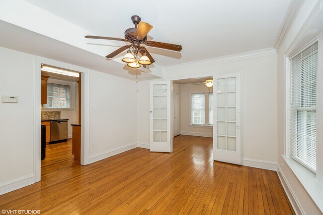 Building Photo - 8949 Skokie Blvd