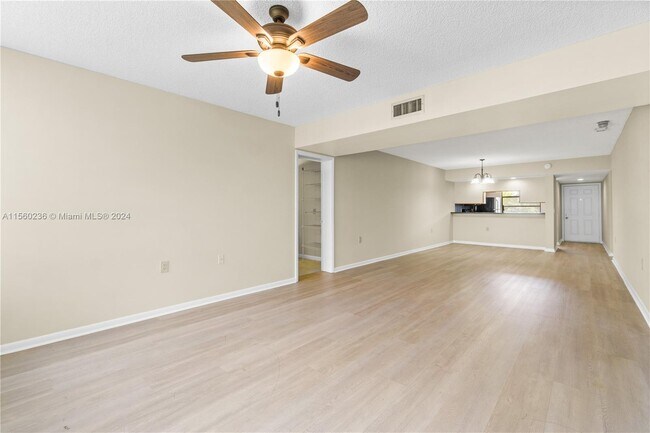 Building Photo - 3650 Whitehall Dr