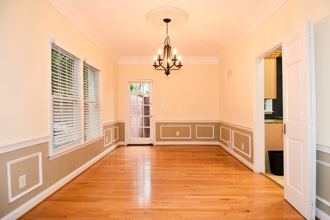 DINING ROOM - 4200 River Rd NW