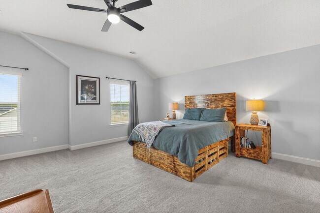 Building Photo - Like New Construction in Ludowici