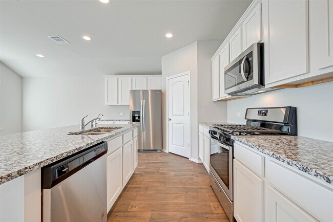 Building Photo - 12311 Trumpetfish Dr