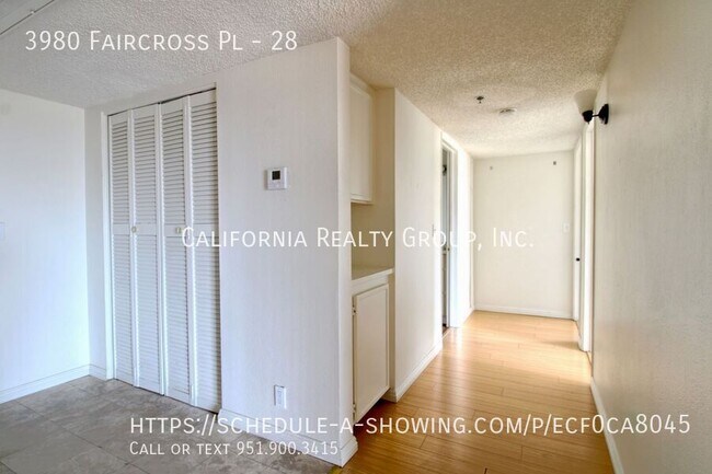 Building Photo - 3980 Faircross Pl