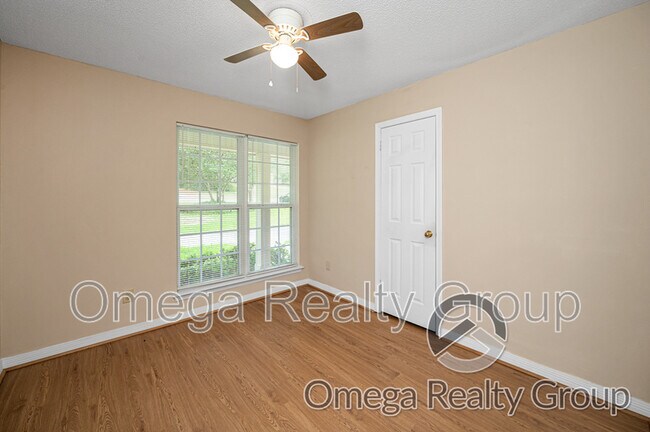 Building Photo - 4267 Springview Dr