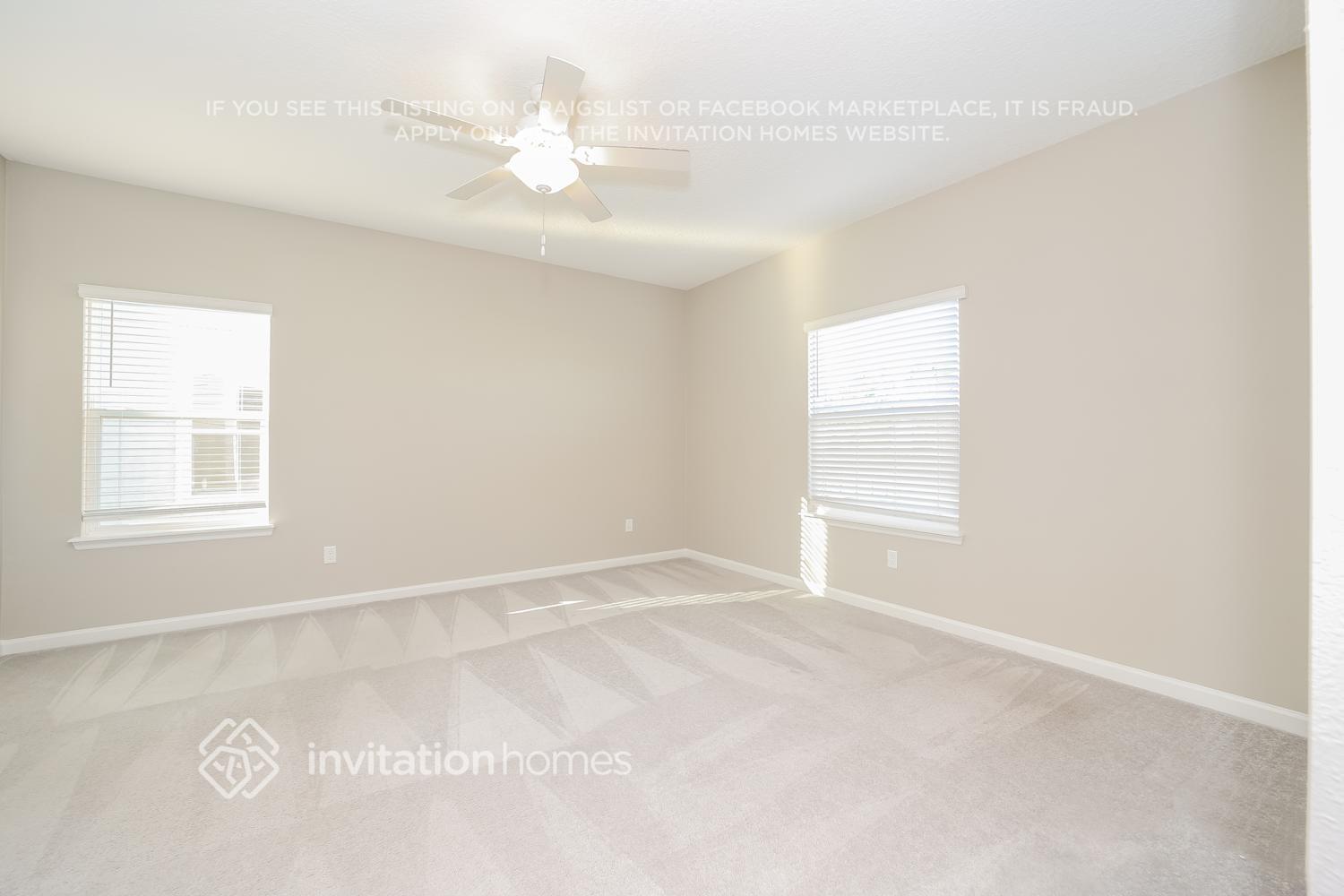 Building Photo - 10015 Lemon Grass Ln