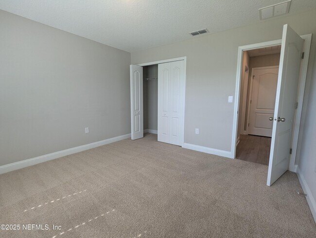 Building Photo - 126 Zancara St