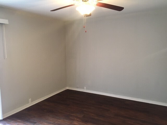 Building Photo - 525 Heights Blvd