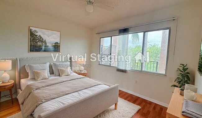 Building Photo - 12651 SW 16th Ct