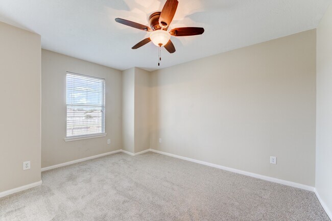Building Photo - 21510 Juniper Meadows Dr