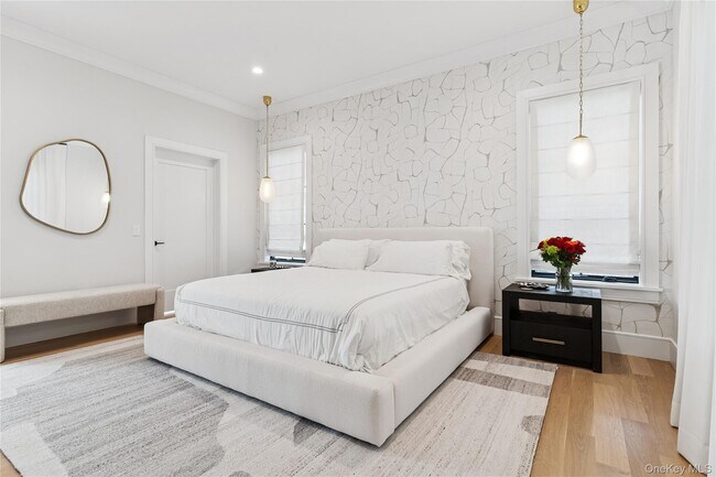 Building Photo - 4 Margareta Ct