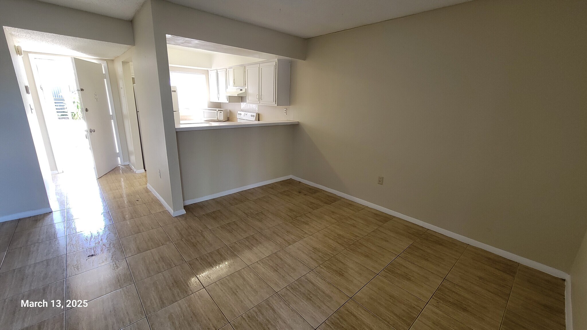 Building Photo - 261 Scottsdale Sq