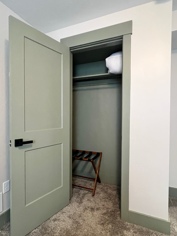 Building Photo - 420 W 18th St