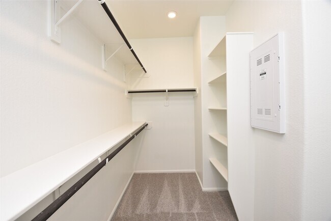 Building Photo - 5331 Egret Gable Ct