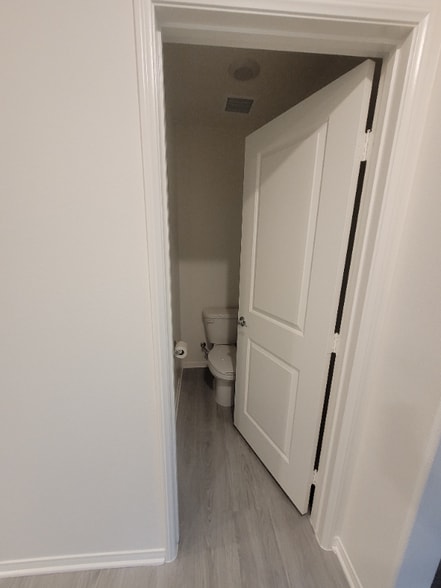 Building Photo - 28410 Pinon Ct