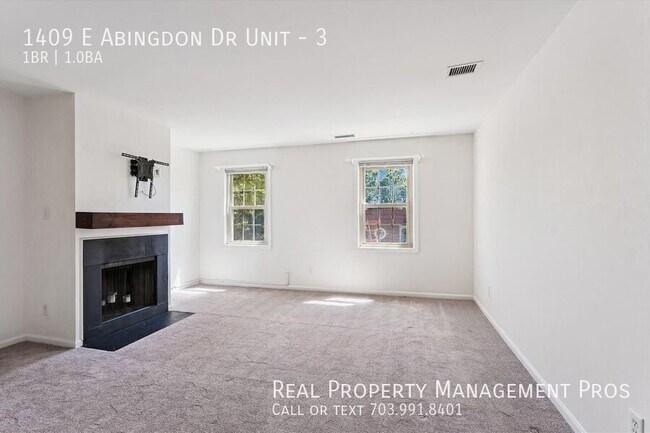 Building Photo - 1409 E Abingdon Dr