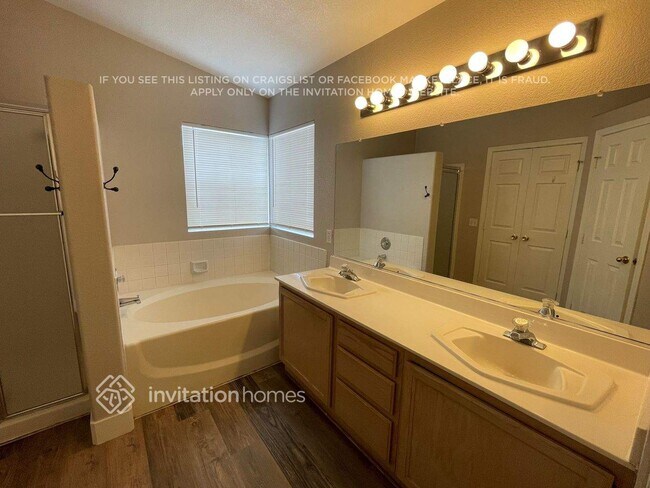 Building Photo - 1416 Heavenly Ct