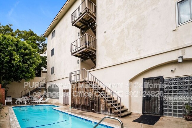 Building Photo - 8745 Delgany Ave