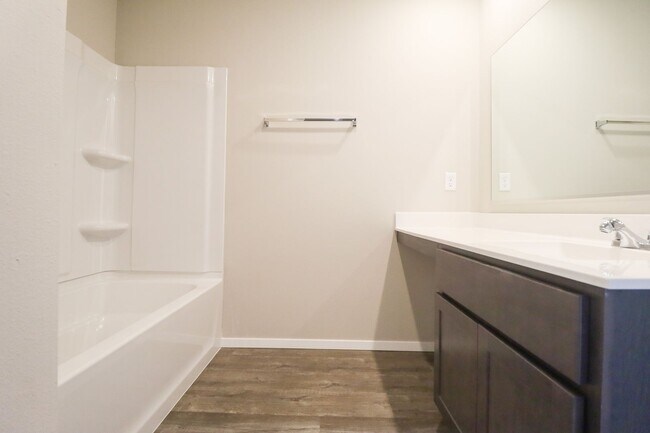 Building Photo - New Construction Home! 4 Bed 2 Bath With P...