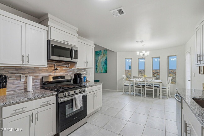 Building Photo - 664 Paseo Modesto Dr