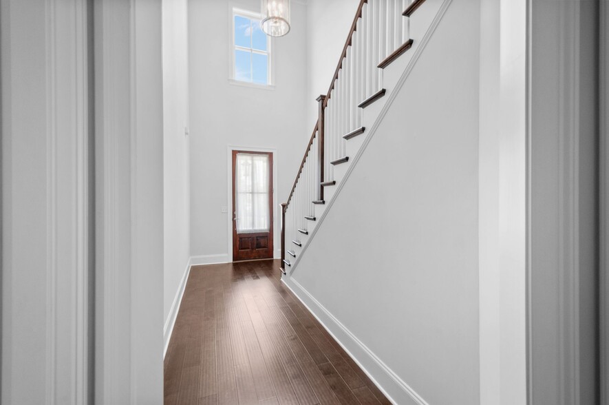 Building Photo - 3007 Cheever St