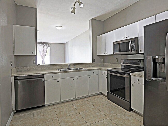 Building Photo - 3605 Cedar Oak Dr