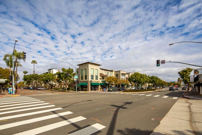 Building Photo - *OPEN HOUSE: 8/23 9-10AM* BEAUTIFUL Remode...