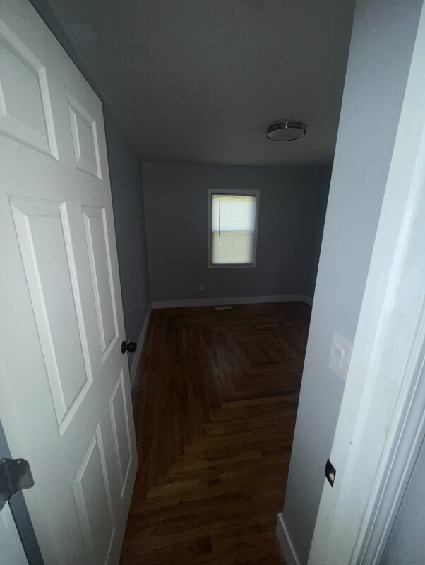 Building Photo - 26 Tyler St