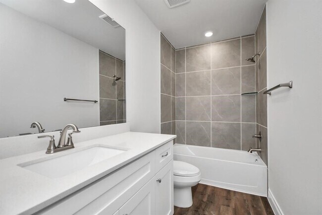 Building Photo - 10135 Cabo del Sol Dr