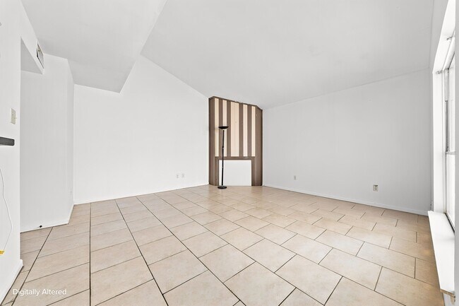 Building Photo - 12522 Autumn Leaf Ln