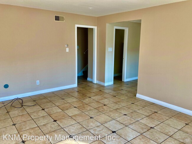 Building Photo - 3 br, 2 bath House - 23 Scottsdale N.