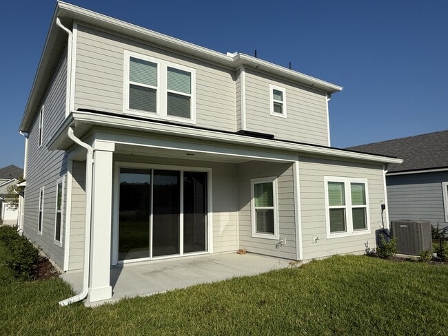 Building Photo - 104 Charmer Trce