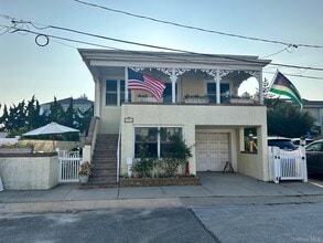 Building Photo - 3 Clayton Ave