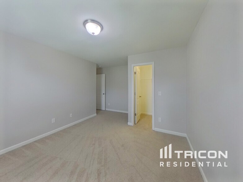 Building Photo - 1112 Ametrine Ln