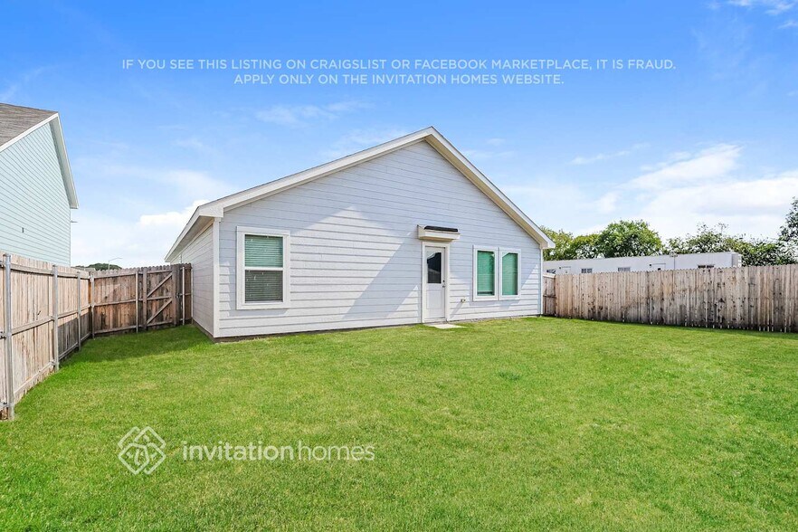 Building Photo - 5109 Hidden Treasure Ln