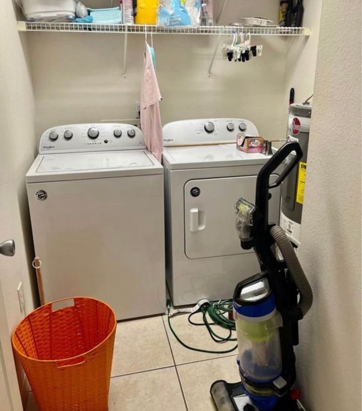 Building Photo - 2751 Bay Club Dr